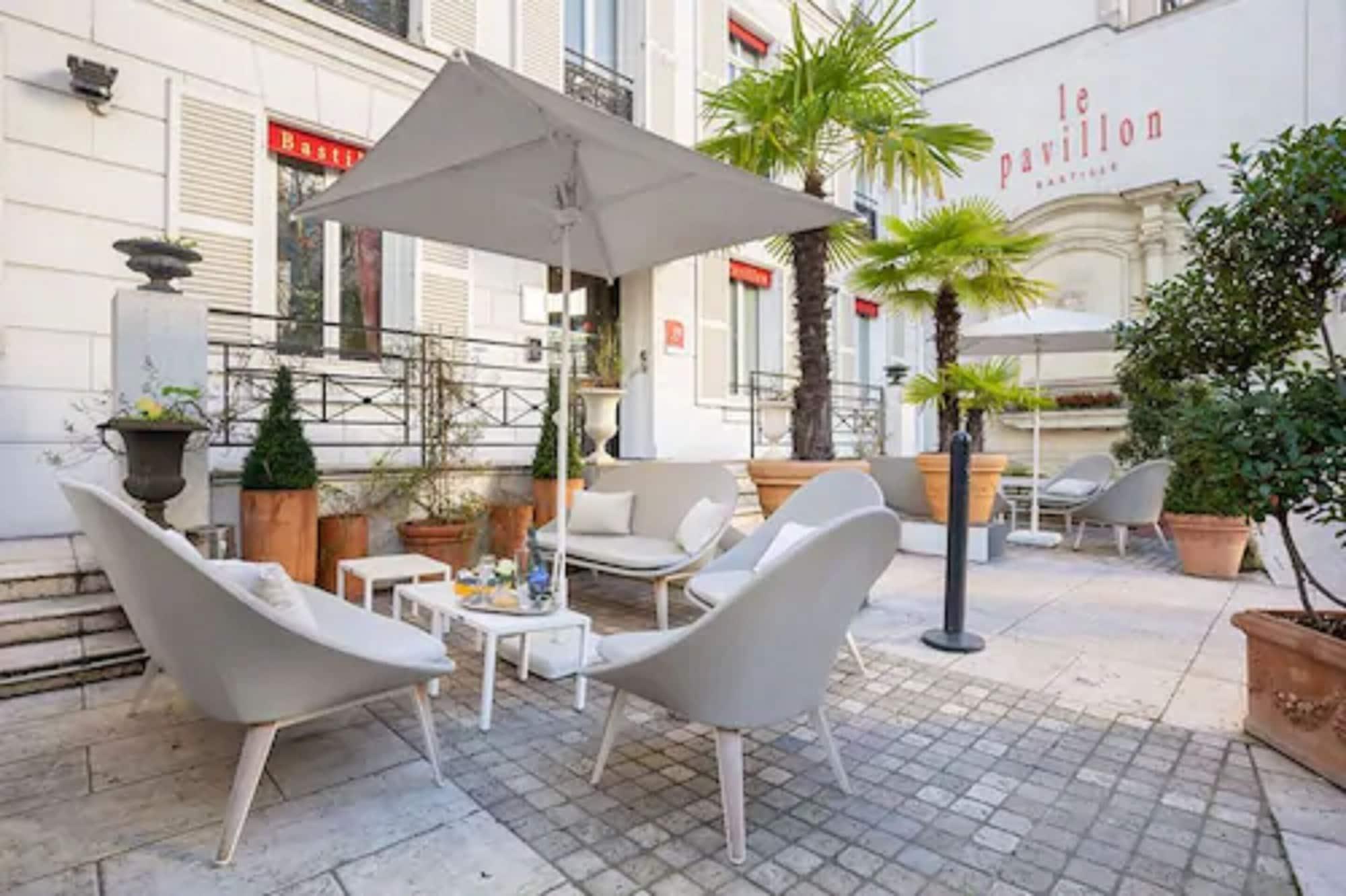 Hotel Pavillon Bastille Париж Екстериор снимка